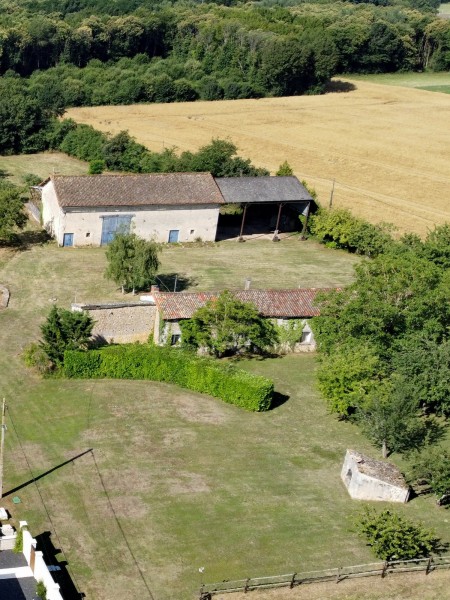 Manor House Nestled in 8 Hectares