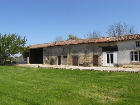 Manor House Nestled in 8 Hectares