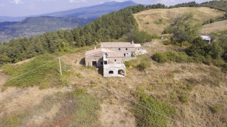 Tuscan Country Villa in Val d'Orcia near Montalcino