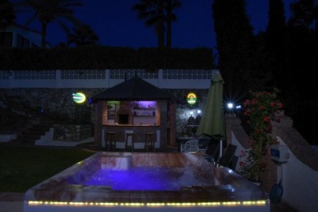 HUGE villa + FOUR self contained holiday letting apartments, in fantastic Mijas, Malaga, Spain