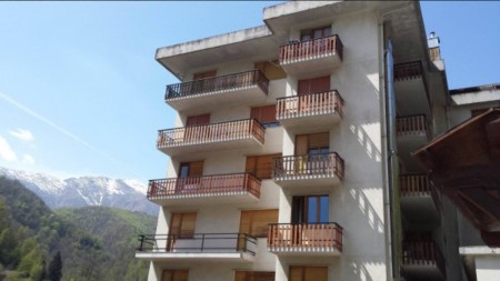 On sale fantastic Italian Alps apartment near Turin