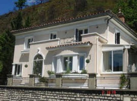 Detached House in South of France