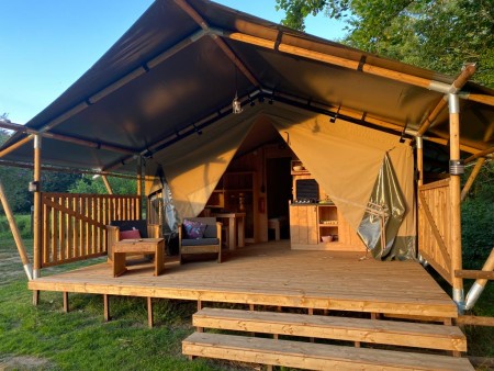 Stunning Luxury Glamping / Gite / Restaurant -Set in 20 Acres Rolling Countryside