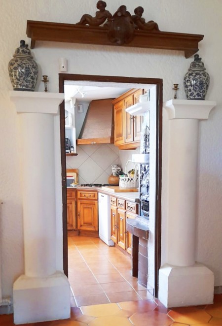 Stunning Hilltop Villa with Pool and Guest Gite