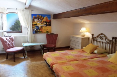 Stunning Hilltop Villa with Pool and Guest Gite