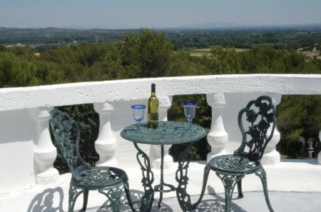 Stunning Hilltop Villa with Pool and Guest Gite