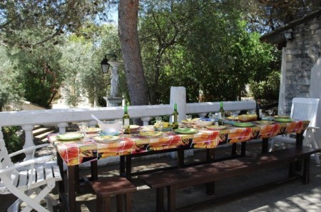 Stunning Hilltop Villa with Pool and Guest Gite