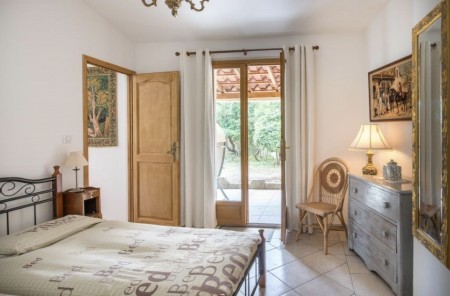 Stunning Hilltop Villa with Pool and Guest Gite