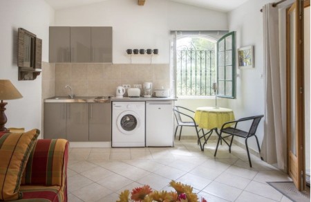 Stunning Hilltop Villa with Pool and Guest Gite