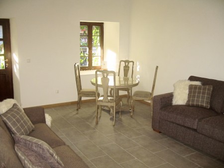 Beautiful Apartment By a Lake with Income Stream