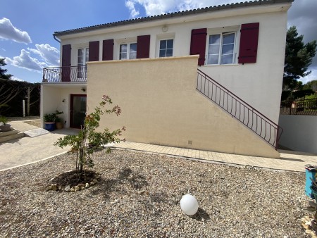 Lovely Late 1970's House with Garden